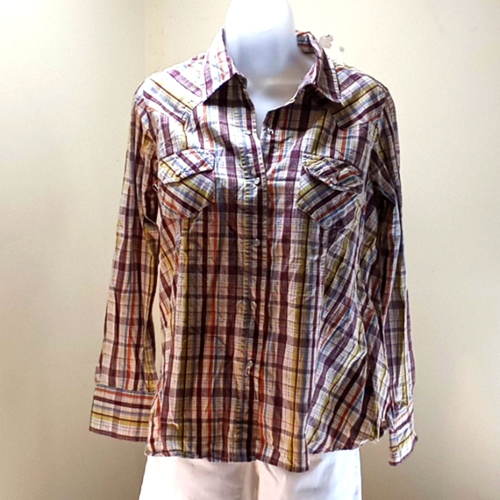 Flannel look button up pearl snap shirt sz.